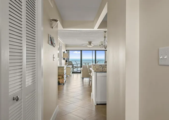 Holiday home Oceana 1-upgraded 2 Bedroom Ocean Front Oceana With Outdoor Pool!