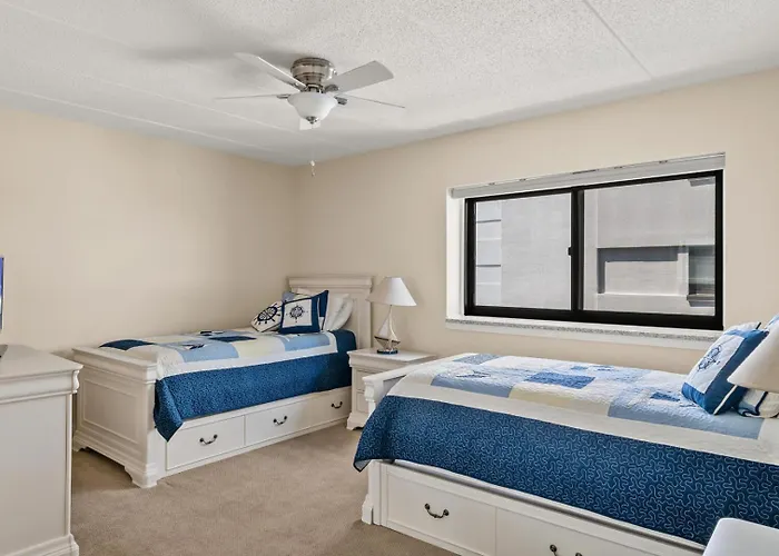 Oceana 1-upgraded 2 Bedroom Ocean Front Oceana With Outdoor Pool! *