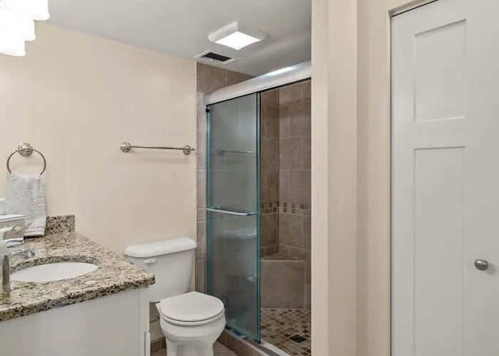 Oceana 1-upgraded 2 Bedroom Ocean Front Oceana With Outdoor Pool! Holiday home